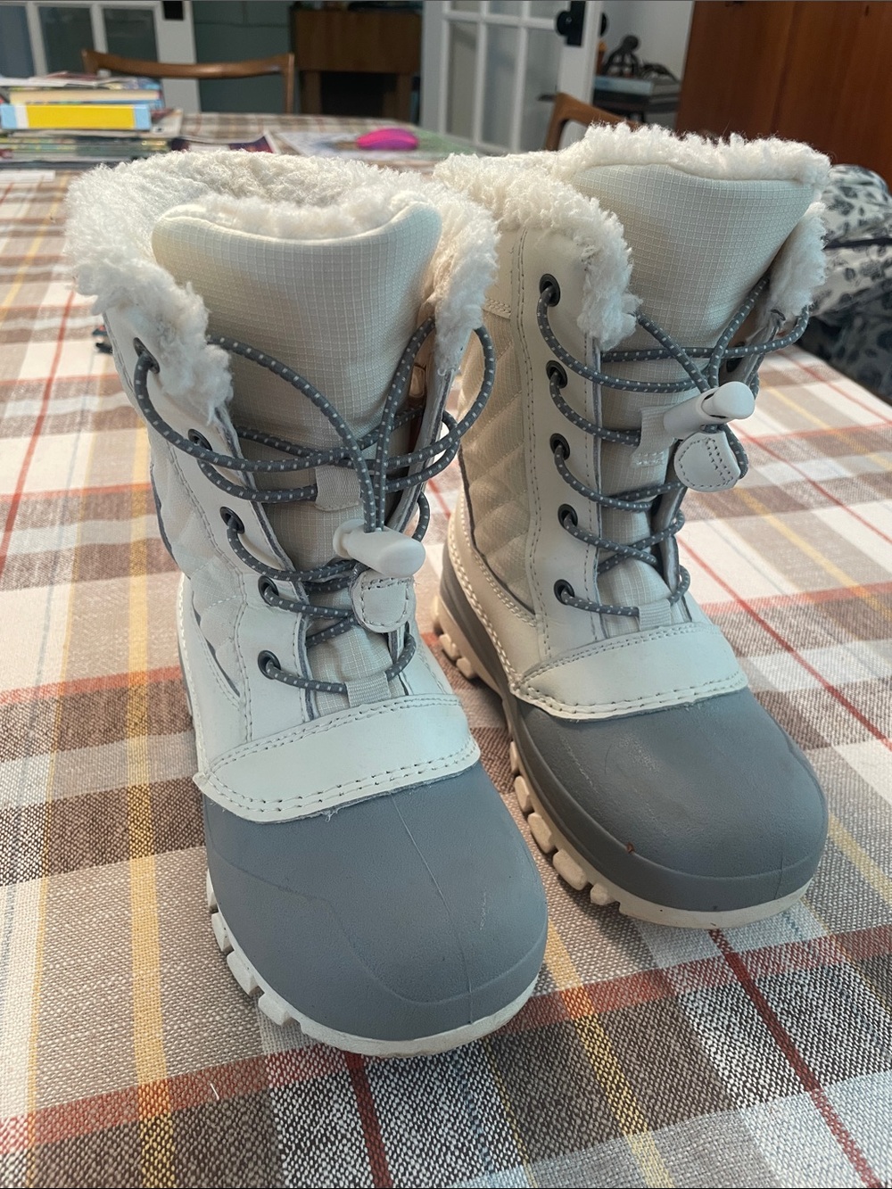 Snow Boots